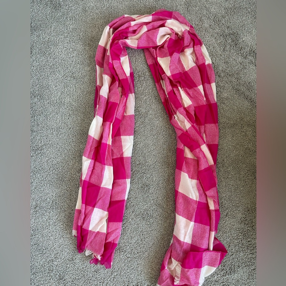 Vineyard Vines Pink + White Checkered Scarf